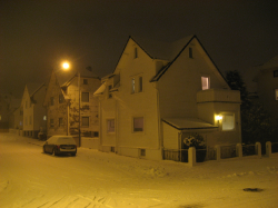 15 cm: Schnee am 1. Advent