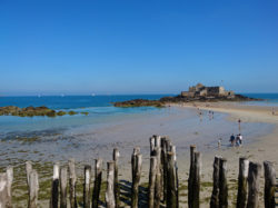 Saint-Malo: Strand bei Niedrigwasser